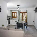 Leros A Porto شقة