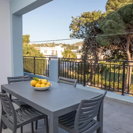 Leros A Porto * Lakkíon