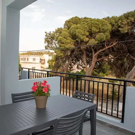 Leros A Porto דירה