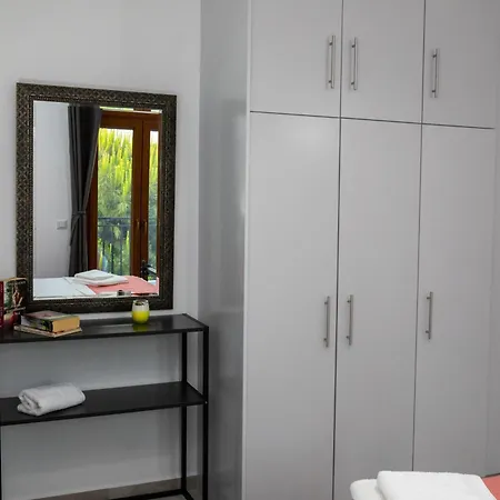 Leros A Porto * Lakkíon