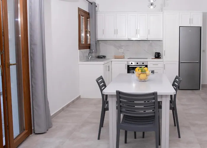 Leros A Porto Lakkíon