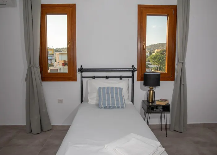 Leros A Porto Lakkíon