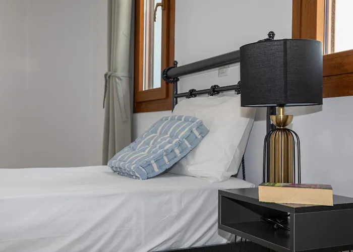 Leros A Porto Lakkíon