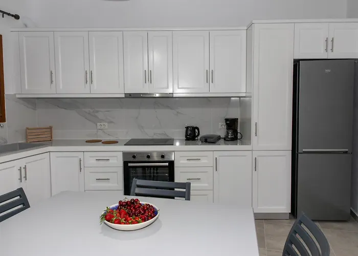 Leros A Porto * Lakkíon